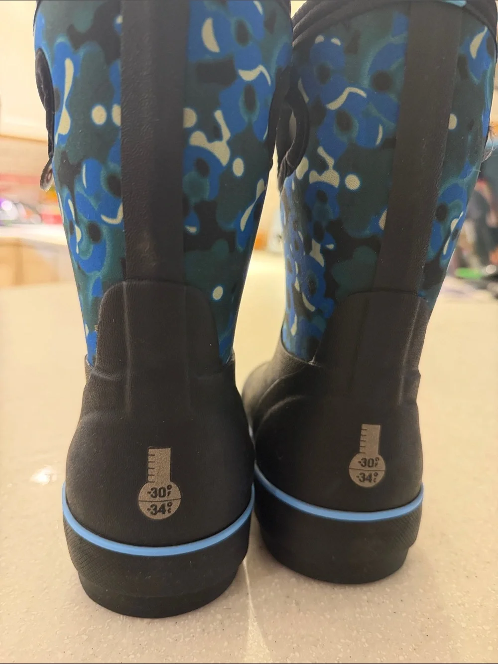 Bogs Kids Blue Camo Pull-On Boots with Black Lower